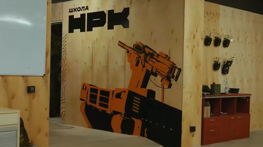 Третя штурмова відкриває школу операторів наземних роботів