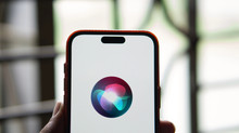 Apple планує посилити Siri штучним інтелектом OpenAI або Anthropic