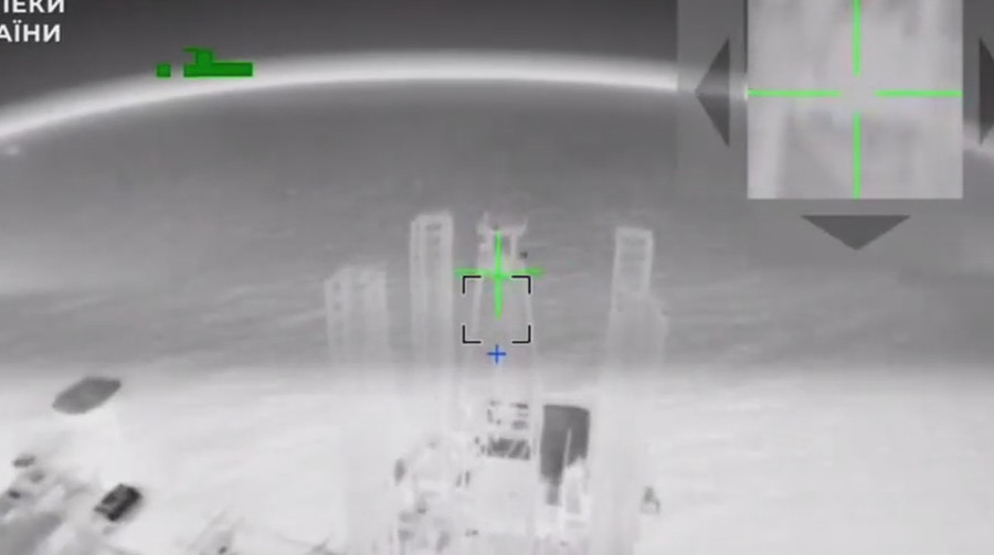 СБУ морськими та повітряними дронами знищила російську РЛС у Чорному морі
