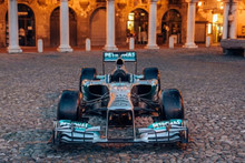 Болід Льюїса Гамільтона 2013 Mercedes W04 продано за $18,8 млн