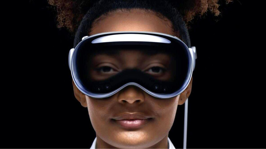 Apple додасть у Vision Pro функцію, яка дозволить прокручувати контент за допомогою очей
