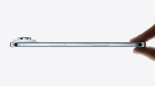 Акції Apple зросли після старту продажів iPhone 17
