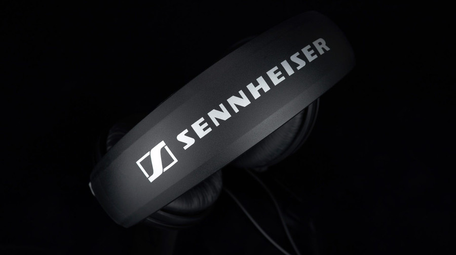 Компанія Sennheiser оштрафована на 6 млн євро за маніпуляції з цінами на навушники