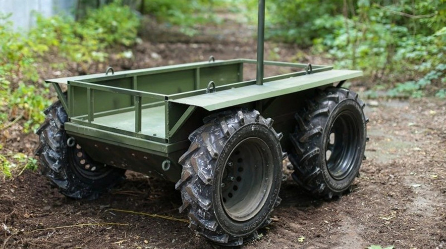 Khartiia successfully evacuated a wounded soldier thanks to a ground robot – it traveled 12 km