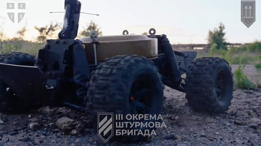 Наземні роботи Третьої штурмової вперше допомогли взяти в полон окупантів