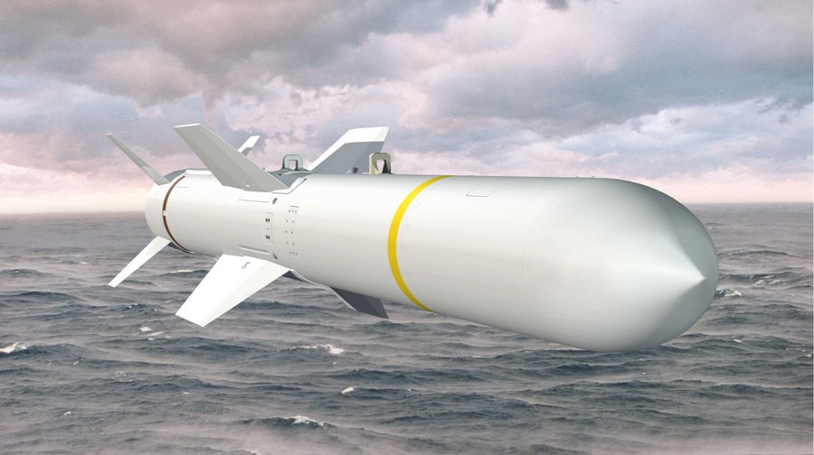 Boeing випробувала оновлену протикорабельну ракету Harpoon