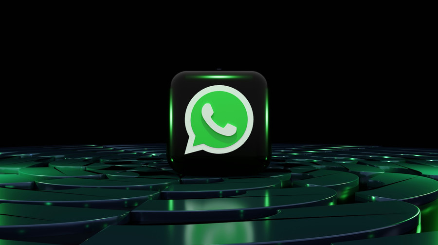 WhatsApp now lets you create your own sticker packs
