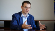 Детінізація ринку електроніки: БЕБ, податкова та Гетманцев вирішили взятися за продавців Apple