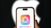 Apple вимагає закрити колективний позов споживачів щодо затримки функцій Apple Intelligence для Siri