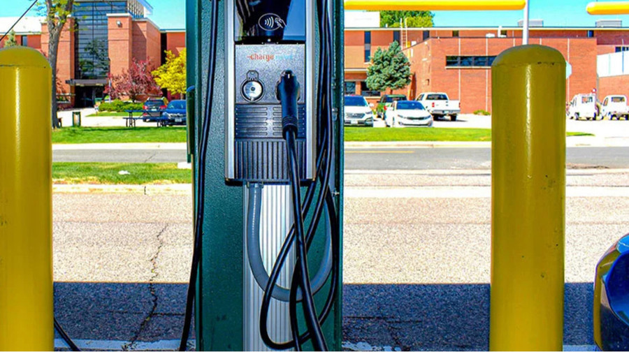 Trump administration closes federal electric vehicle chargers nationwide