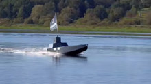Russia has developed an unmanned combat boat using fiber optics