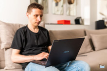 ASUS ExpertBook B7 Flip review: professional laptop-transformer with 5G
