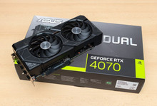 Огляд відеокарти ASUS Dual GeForce RTX 4070 OC 12 ГБ: тримай ігровий баланс