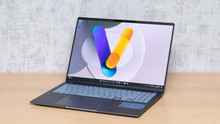 Огляд ASUS Vivobook S 16 OLED (S5606MA): тонкий і потужний ноутбук з високою автономністю