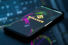 Binance faces legal risks over Russia - WSJ