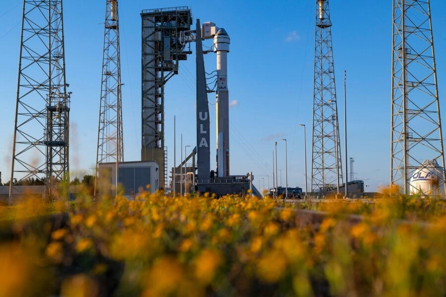 NASA and ULA finally launch the first manned Boeing Starliner mission