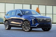 Cadillac Vistiq unveiled: a large electric 3-row 624-horsepower crossover for $79,000