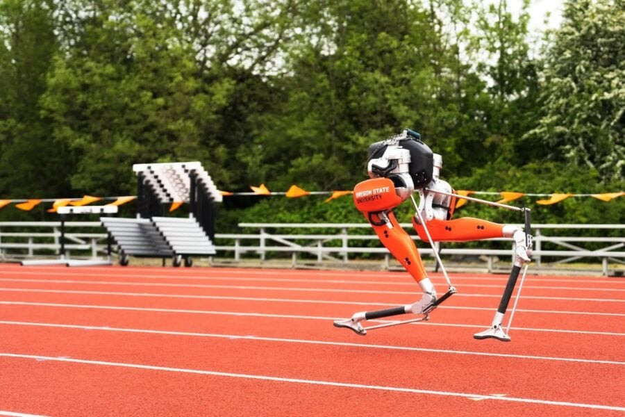 Robot Cassie has set a Guinness world record for running 100 meters among bipedal robots