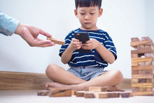 China plans to limit children's smartphone use to 2 hours a day