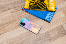 Огляд Vivo V23e: смартфон з цікавим дизайном та потужною селфі-камерою