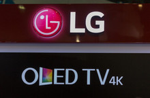 LG Display will supply OLED panels for Samsung TVs