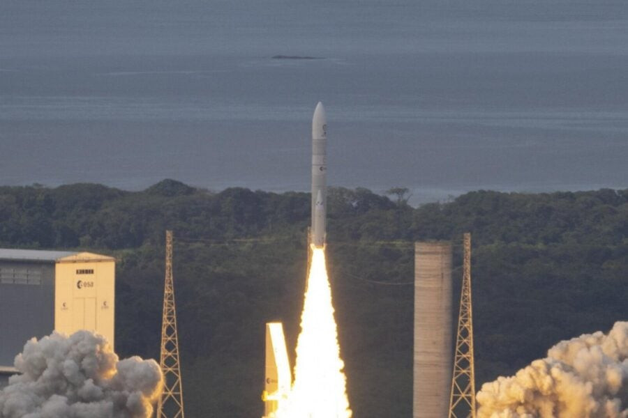 Europe returns to space: Ariane 6 launch vehicle finally makes its first flight