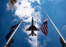 У військовий бюджет США на 2023 рік закладено $100 млн на тренування українських пілотів