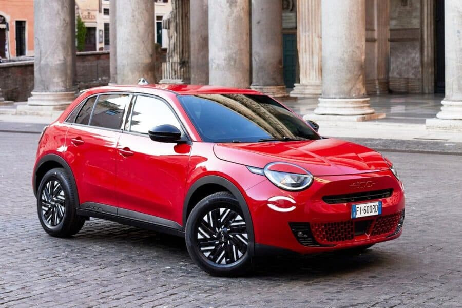 Представлено кросовер FIAT 600e – спочатку лише електромобіль