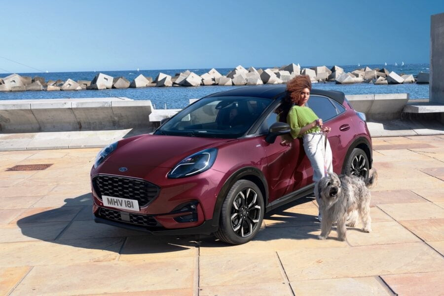 Special version of Ford Puma Vivid Ruby Edition: fashion and sport in one package