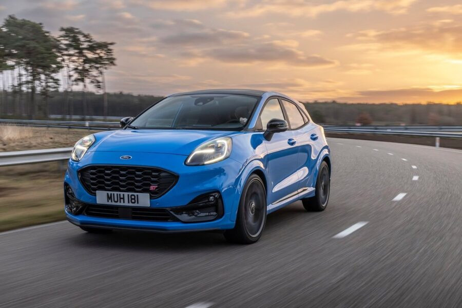 «Гарячий» кросовер Ford Puma ST – тепер з літровим мотором та «автоматом»