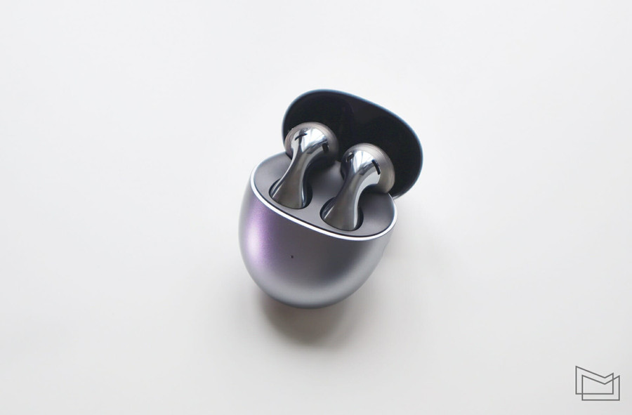 Huawei Freebuds 5 review: unusual design and good sound