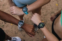 Garmin представила Forerunner 165 – більш доступний годинник для бігу