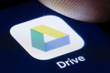 В Google Drive на iPhone з'явився вбудований сканер документів