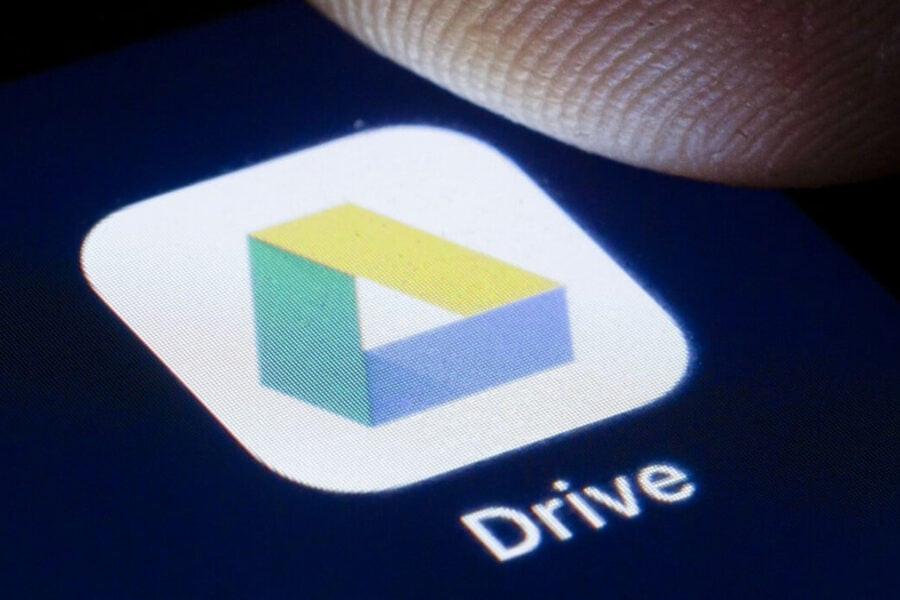 Google Drive on iPhone now has a built-in document scanner