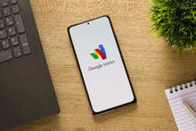 Google Wallet will no longer support older versions of Android and Wear OS