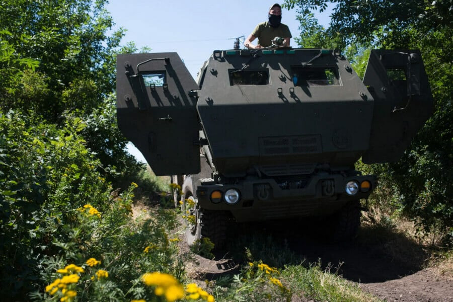 Росіяни знищували «Калібрами» дерев’яні макети систем HIMARS