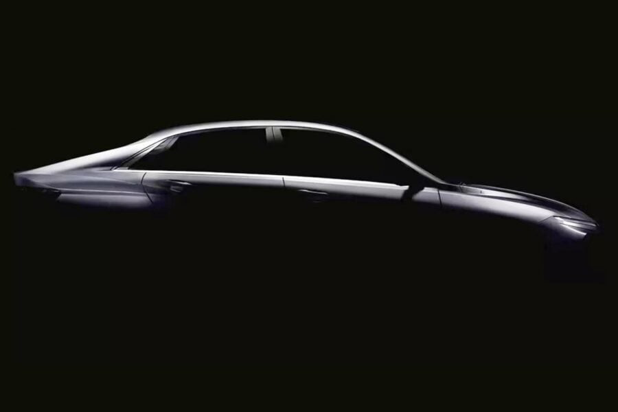 New affordable sedan Hyundai Verna: first teaser images