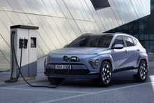 Новий кросовер Hyundai Kona Electric збільшив потужність та дистанцію пробігу