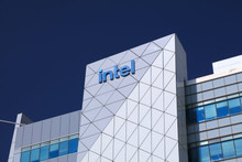 Intel has agreed with Amazon AWS to manufacture chips, the company's shares rose by 8%