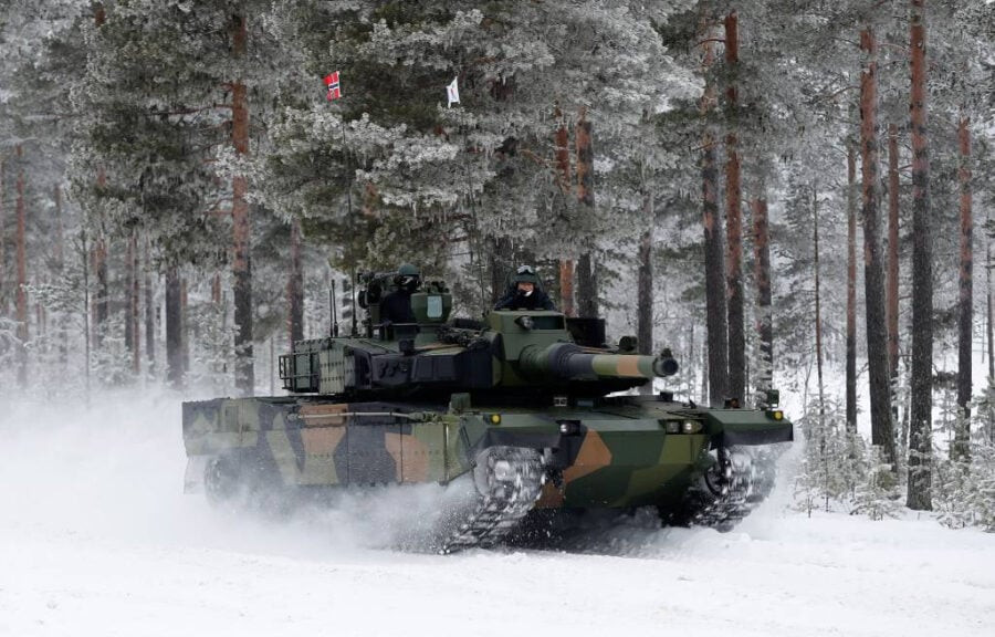 Poland continues arming itself: plans include 580 South Korean K2 Black Panther tanks, 48 KAI FA-50 jets and some more