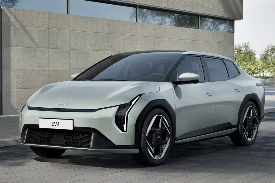 The first images of the KIA EV4 electric car: not only a sedan, but also a hatchback!