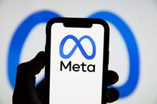 Meta планує звільнити 5% найменш ефективних працівників