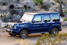 Update for the Mercedes-Benz G-Class: new face, new steering wheel, new engine