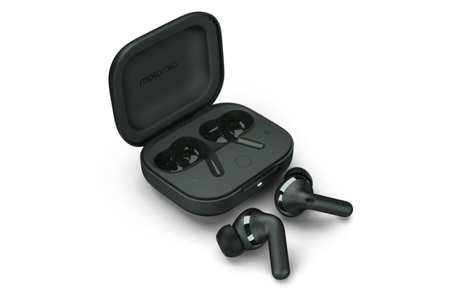 Motorola has released new Moto Buds Plus headphones in collaboration with Bose