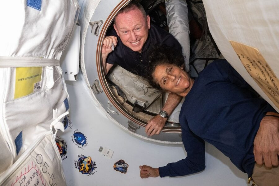 Trump ordered Musk to return the astronauts “forgotten on the ISS,” whom Musk was supposed to return according to the Biden administration's plan