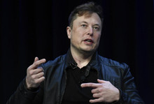 Через симпатії Ілона Маска SpaceX блокувала роботу Starlink для українських військових