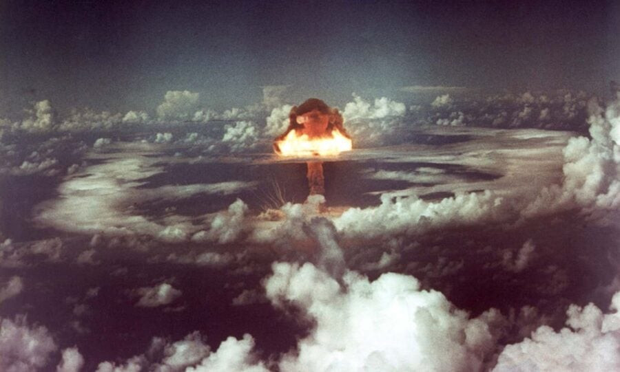 Scientists have determined the safest place in the house during the nuclear bomb explosion