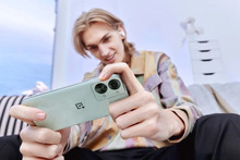 OnePlus Nord 2T got a 50 MP camera and 80 W charging support