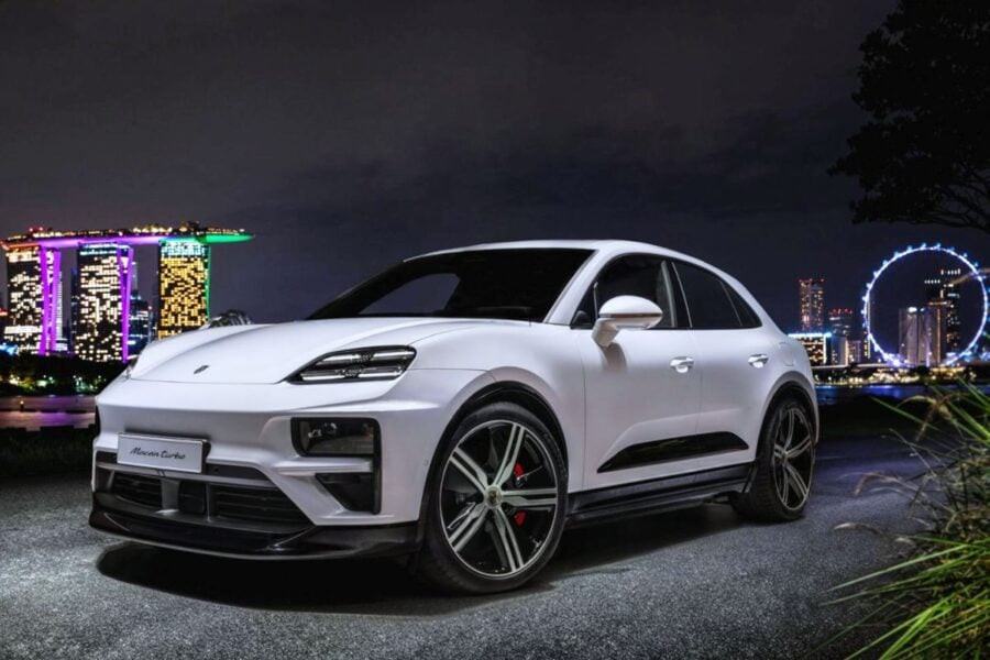 The new Porsche Macan crossover is presented: electric, powerful, technological
