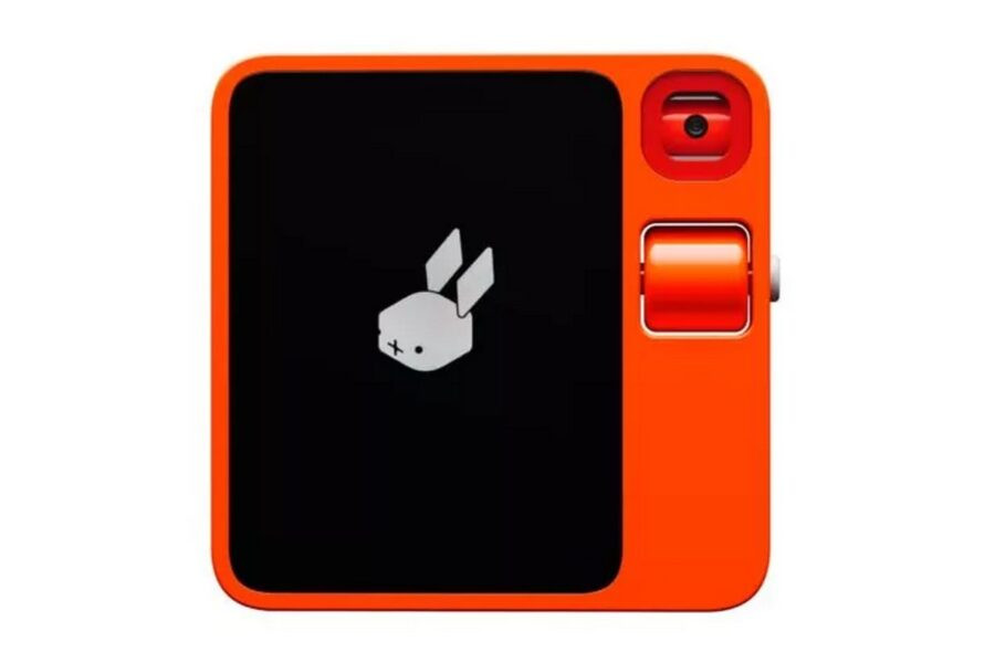 Portable mobile AI device Rabbit R1 was presented at CES. What can it do?